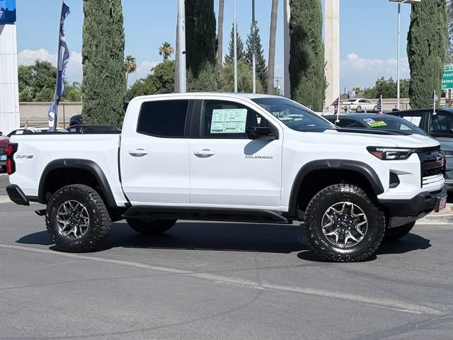 New 2026 Chevrolet Colorado ZR2 w/ Technology Package AWD/4WD image 3