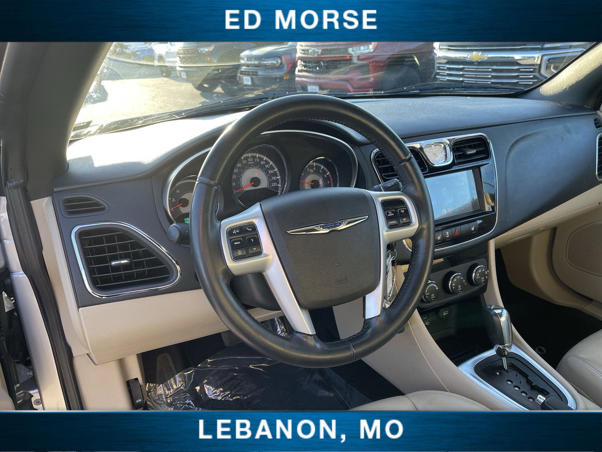 Used 2011 Chrysler 200 Limited image 30