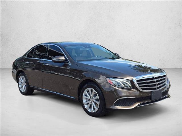 Used 2017 Mercedes-Benz E 300 image 3