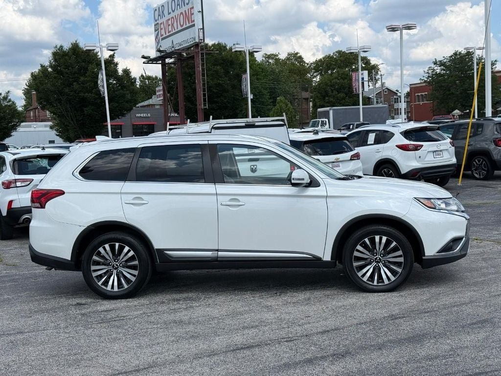Used 2020 Mitsubishi Outlander ES AWD/4WD image 5