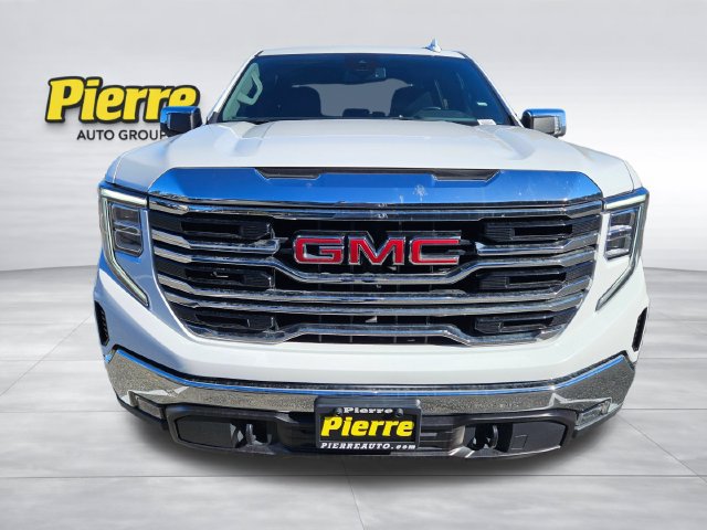 Used 2025 GMC Sierra 1500 SLT AWD/4WD image 2