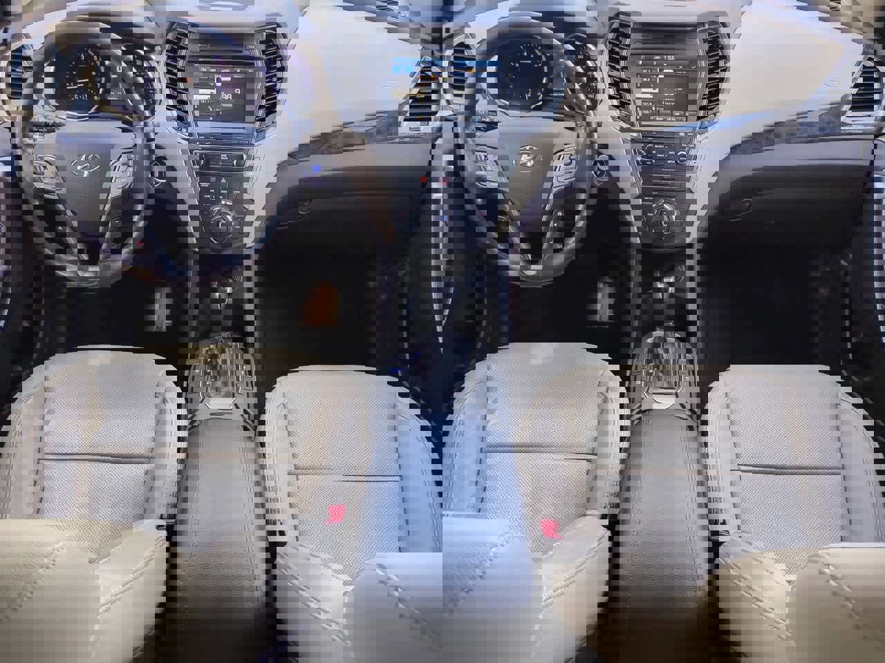 Used 2017 Hyundai Santa Fe Sport w/ 2.4L Tech Package 04 image 15