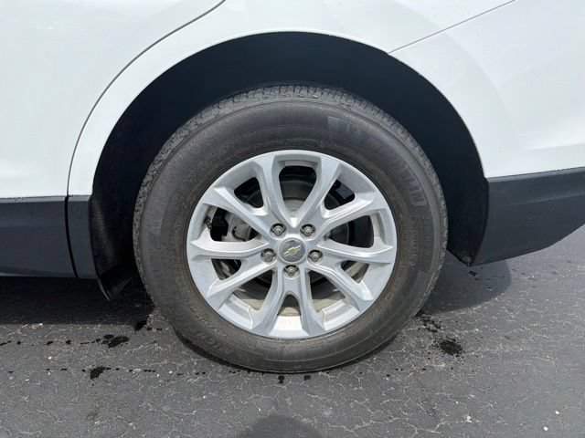 Used 2020 Chevrolet Equinox LT w/ Driver Convenience Package FWD image 9