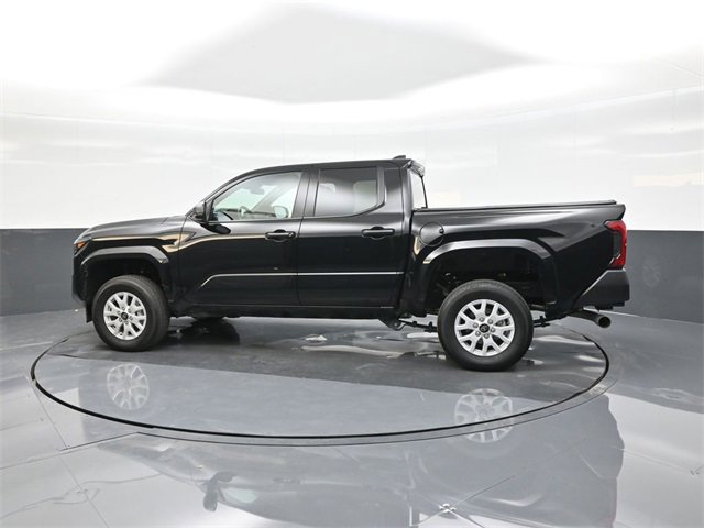 Certified 2025 Toyota Tacoma SR image 5