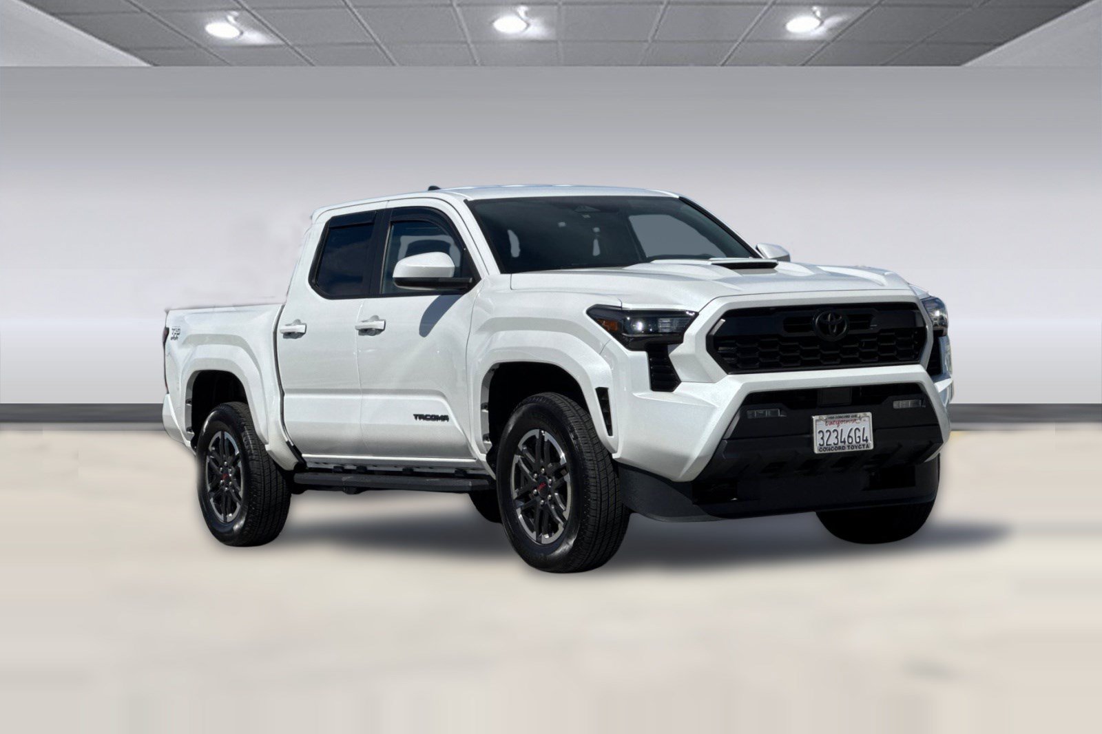Certified 2025 Toyota Tacoma TRD Sport AWD/4WD image 7