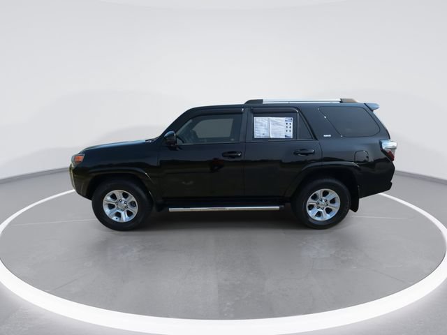 Used 2020 Toyota 4Runner SR5 RWD image 5