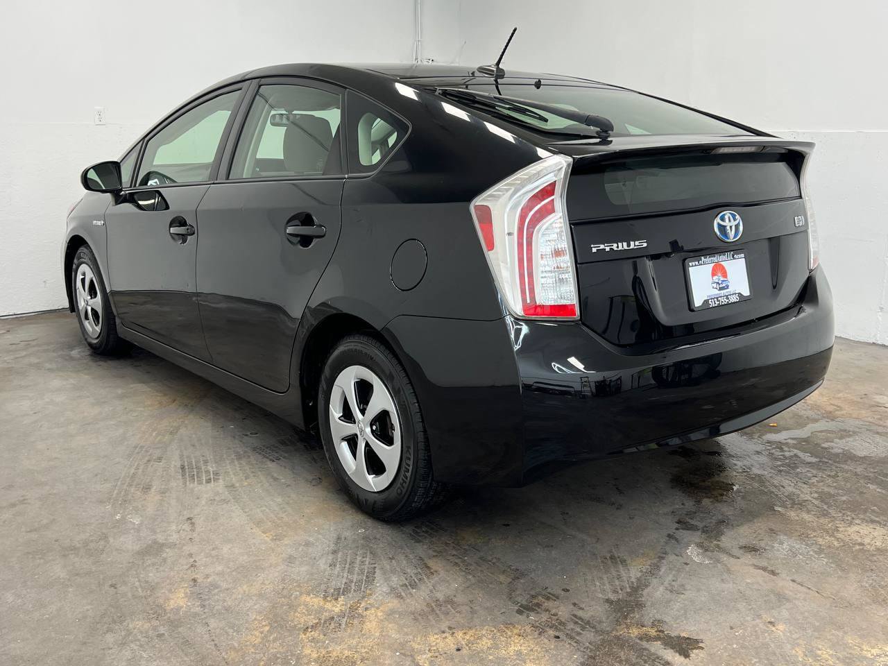 Used 2014 Toyota Prius Three w/ Solar Roof Package FWD image 6