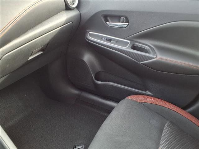 New 2025 Nissan Versa SR image 25