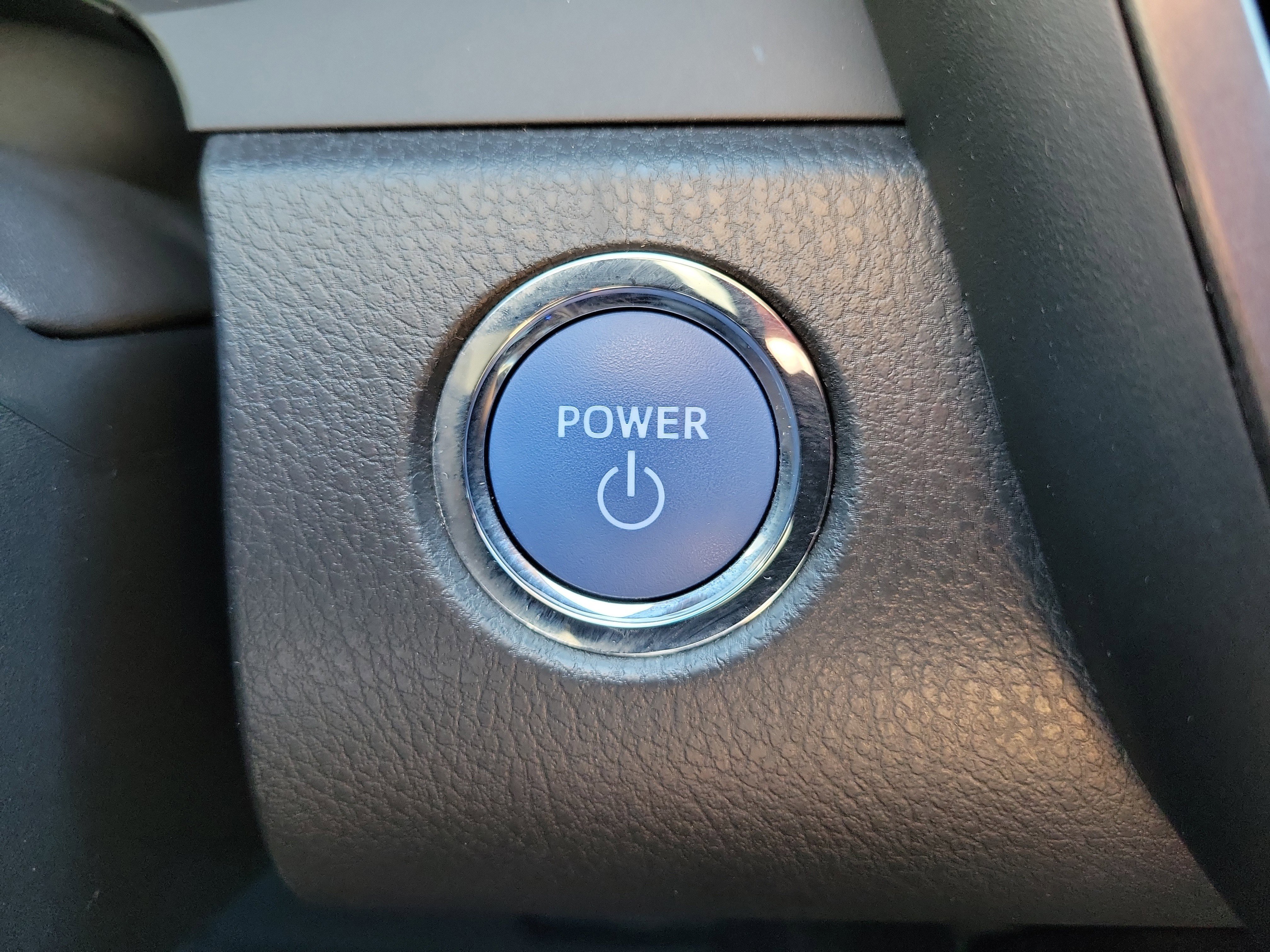 Used 2024 Toyota Camry XSE w/ Navigation Package FWD image 31