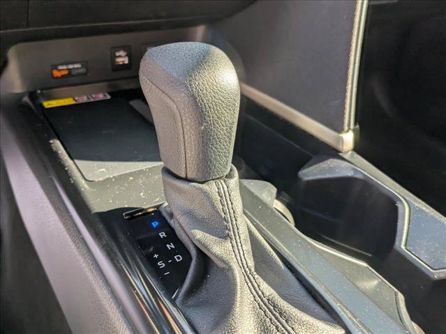 Used 2025 Toyota Camry LE FWD image 11