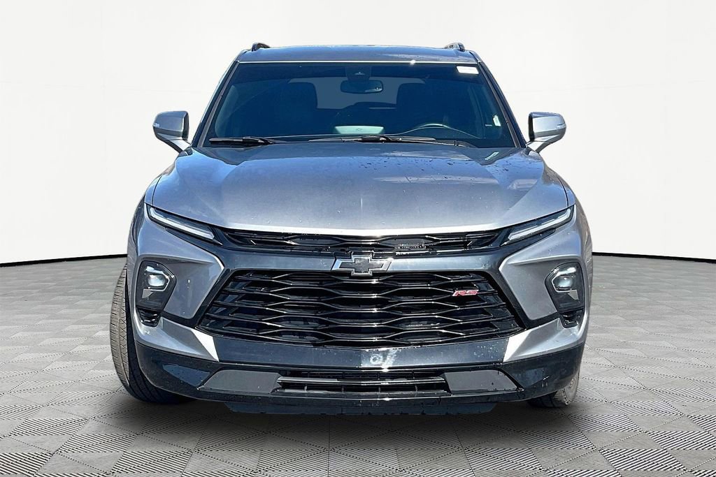 Used 2023 Chevrolet Blazer RS w/ Enhanced Convenience Package image 2