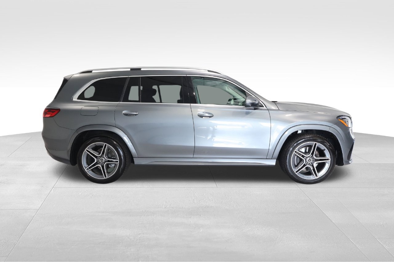 Used 2026 Mercedes-Benz GLS 450 4MATIC image 5