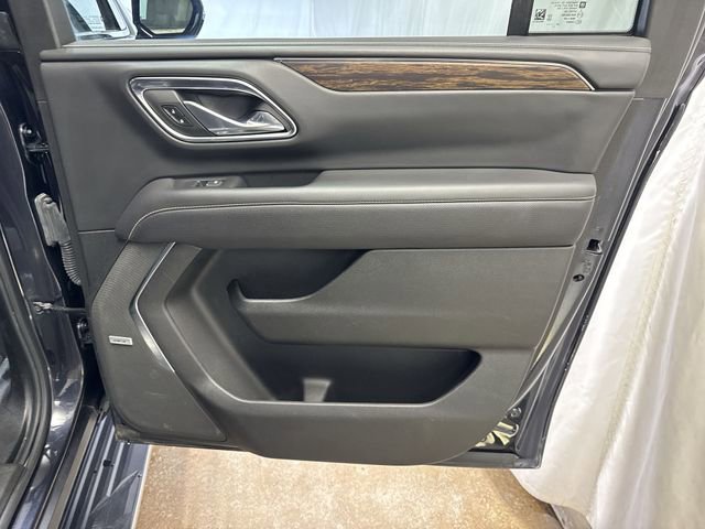 Certified 2023 Chevrolet Suburban Premier image 29