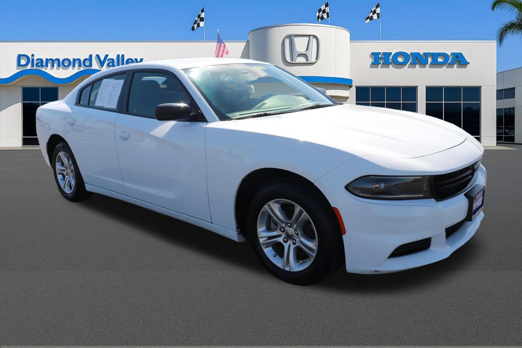 Used 2023 Dodge Charger SXT RWD image 1