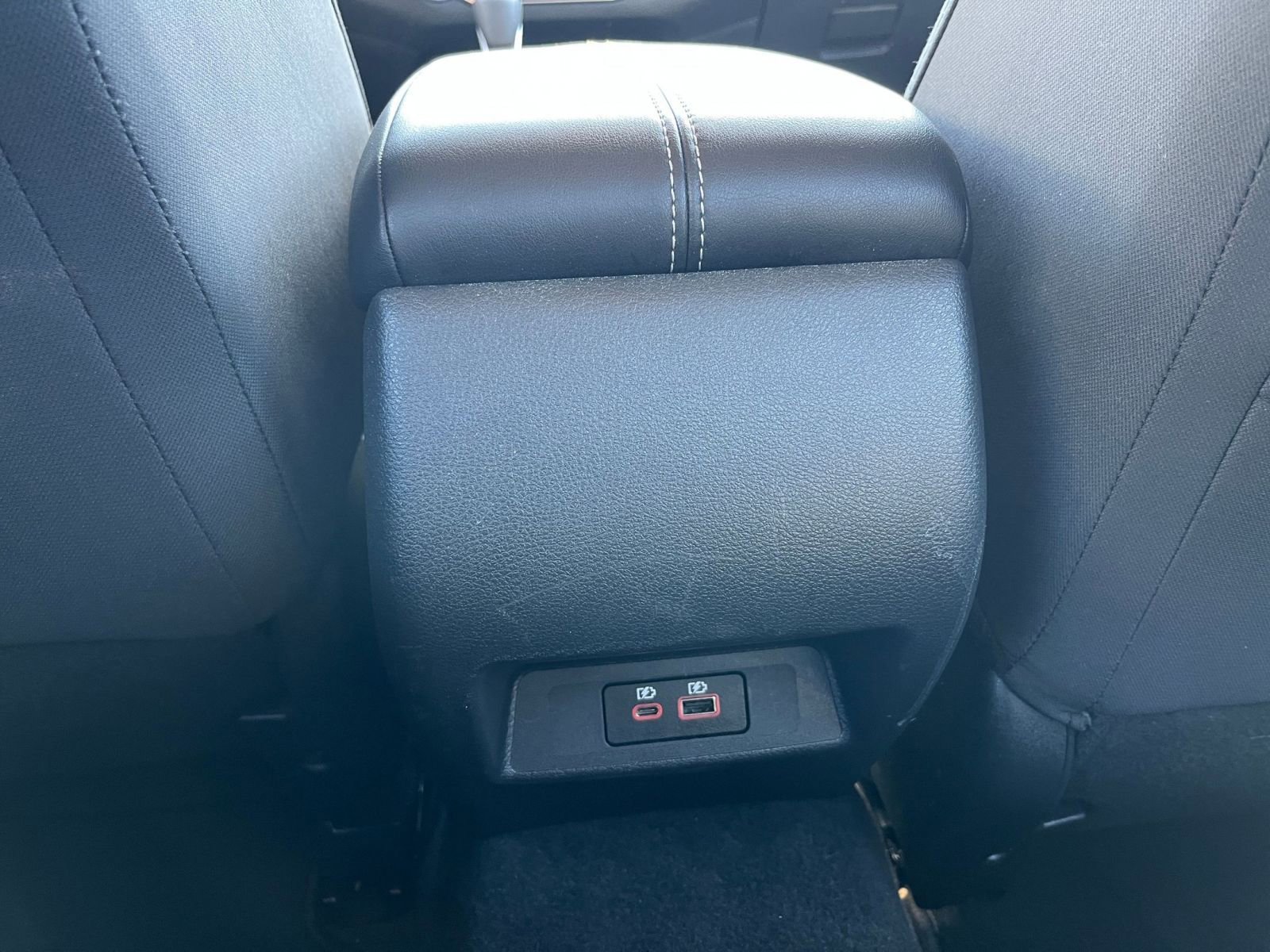 Used 2025 Nissan Altima 2.5 SV FWD image 23
