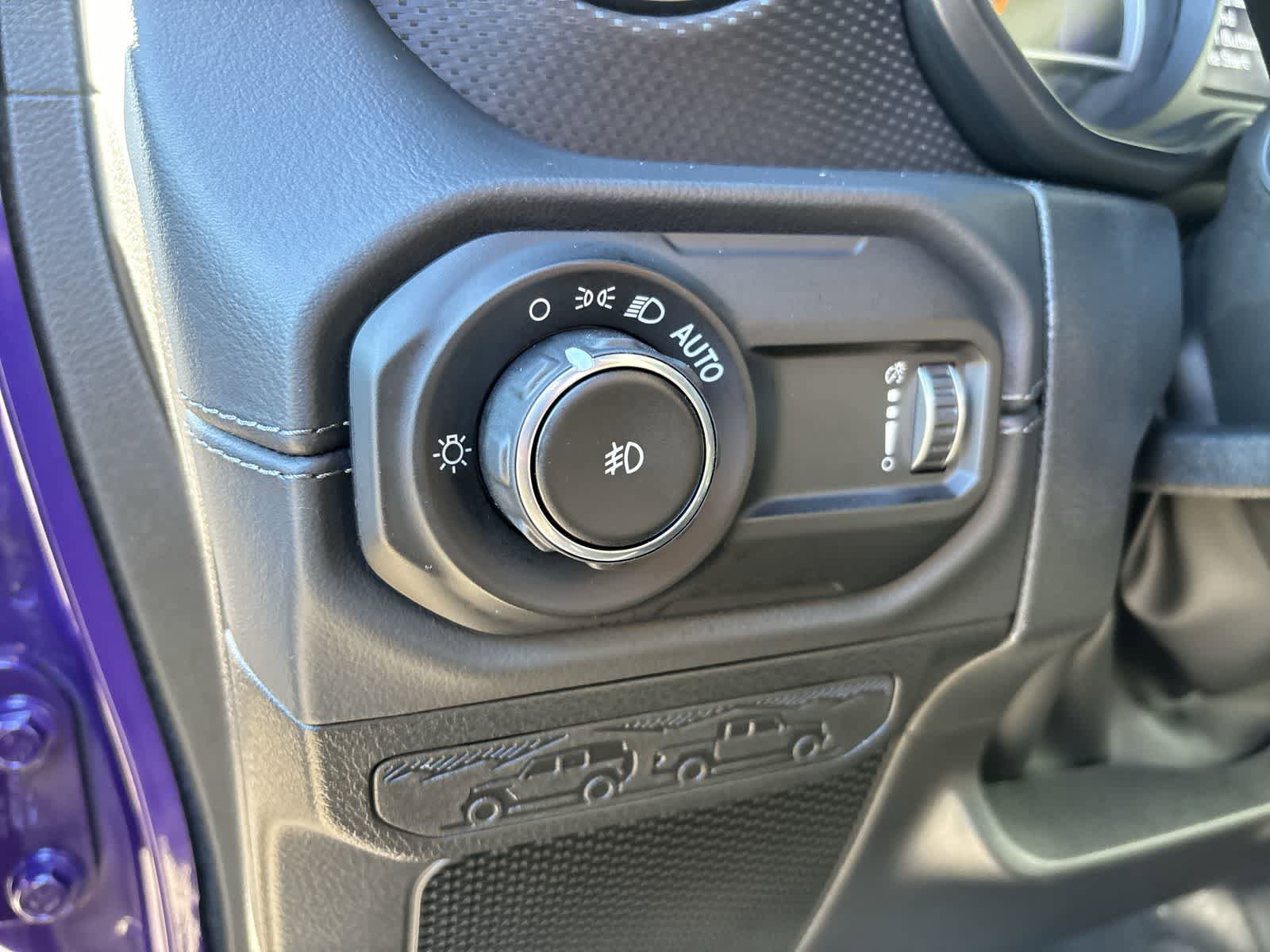 New 2026 Jeep Wrangler Unlimited Rubicon AWD/4WD image 10