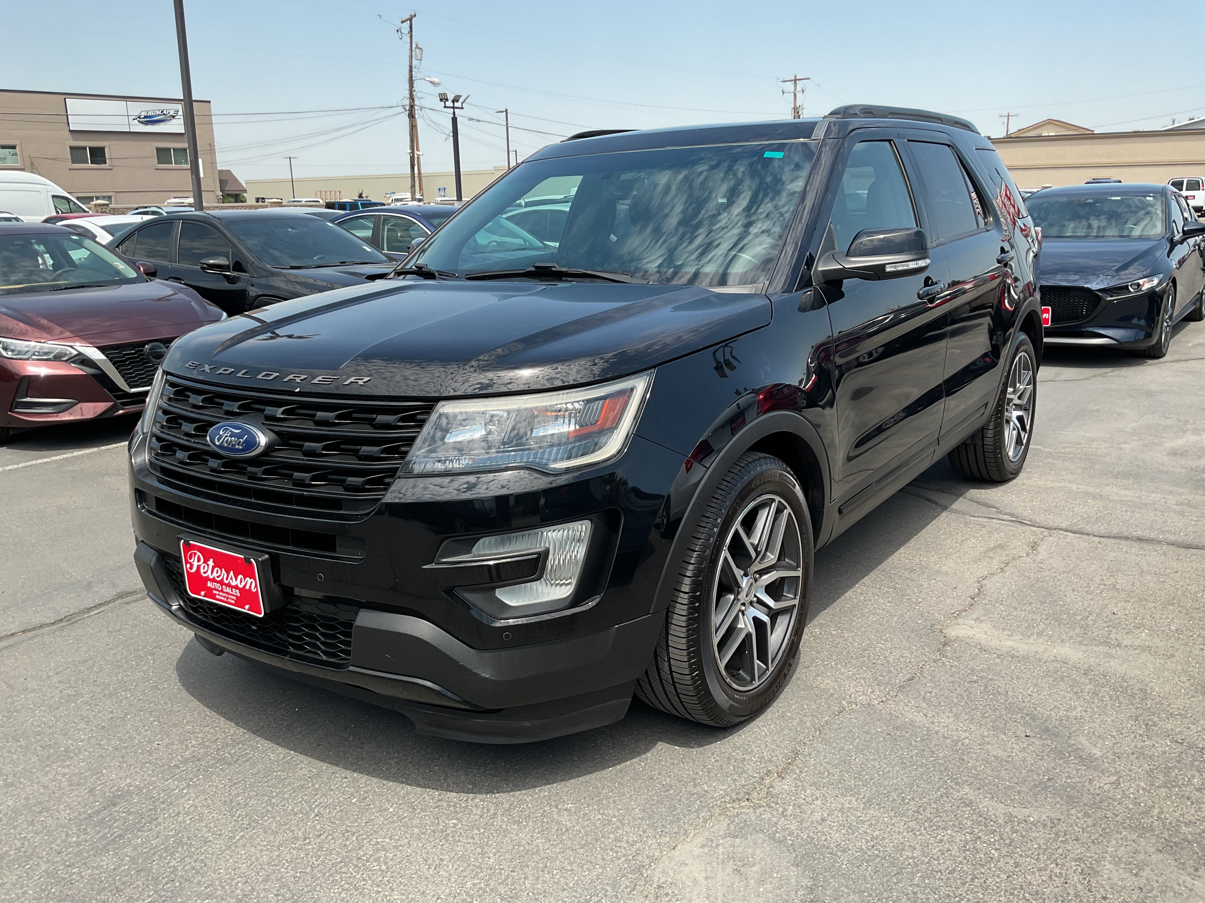 Used 2016 Ford Explorer Sport AWD/4WD image 2