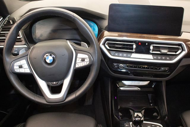 Used 2024 BMW X3 xDrive30i image 16