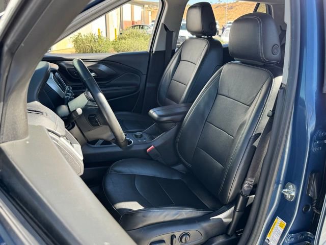 Used 2024 GMC Terrain SLT image 28