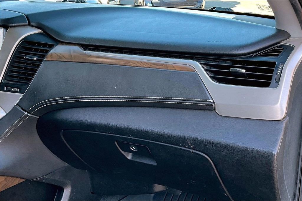 Used 2020 GMC Yukon XL Denali w/ Denali Ultimate Package image 26