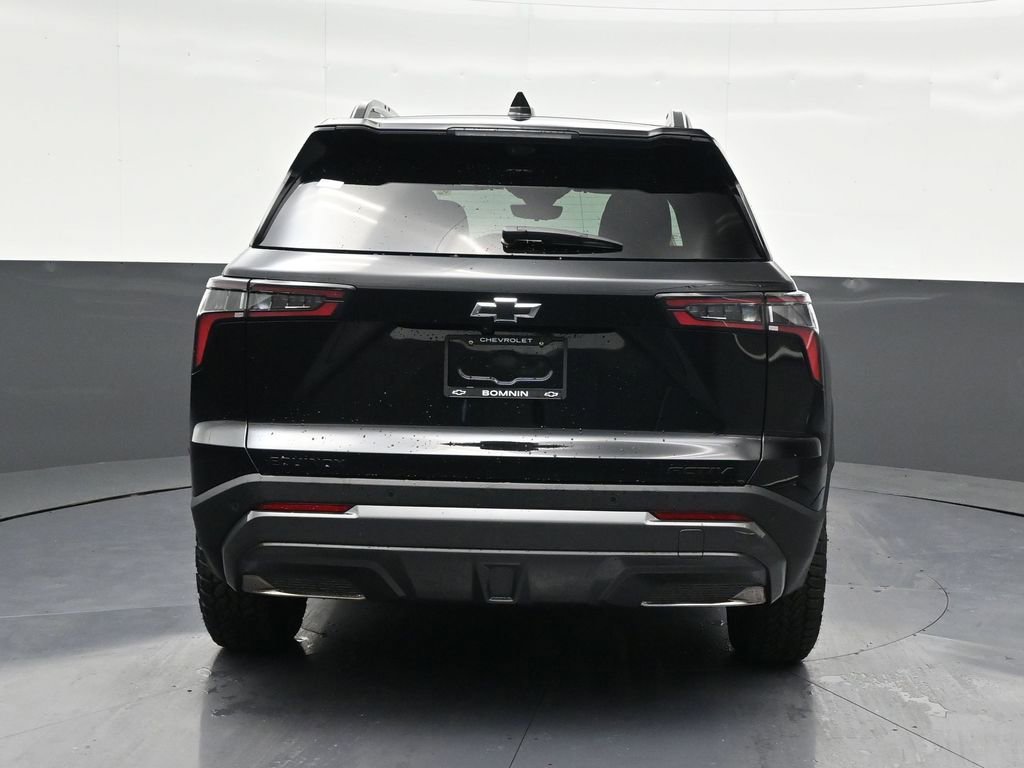 Used 2025 Chevrolet Equinox ACTIV w/ Safety and Technology Package image 4