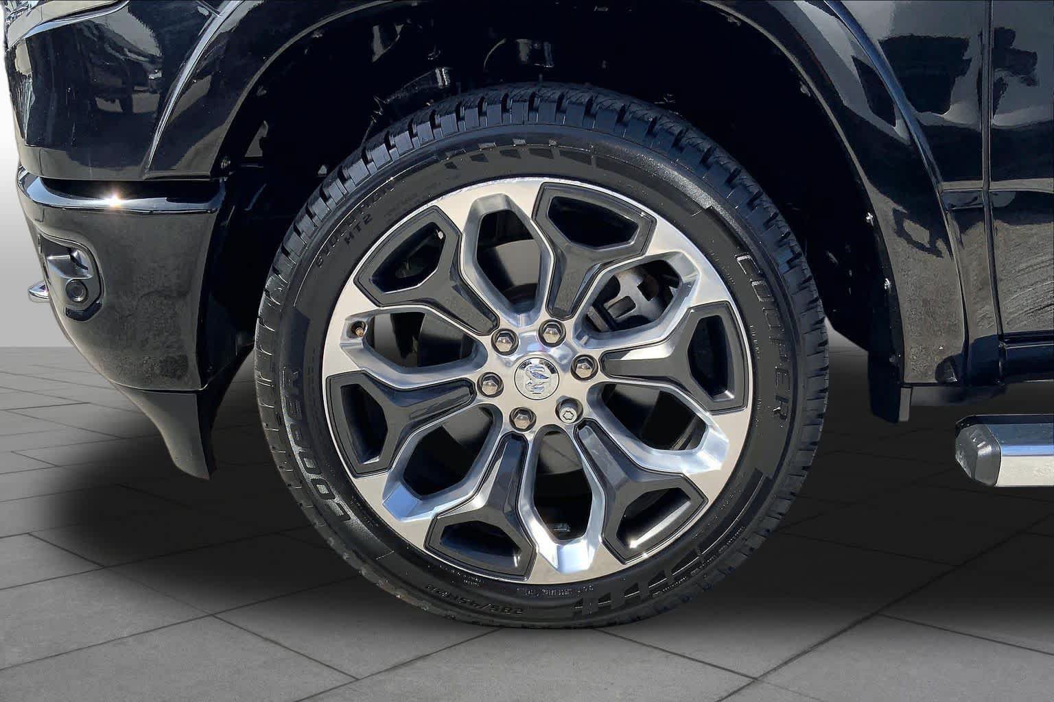 Used 2022 RAM 1500 Limited w/ Bed Utility Group AWD/4WD image 11