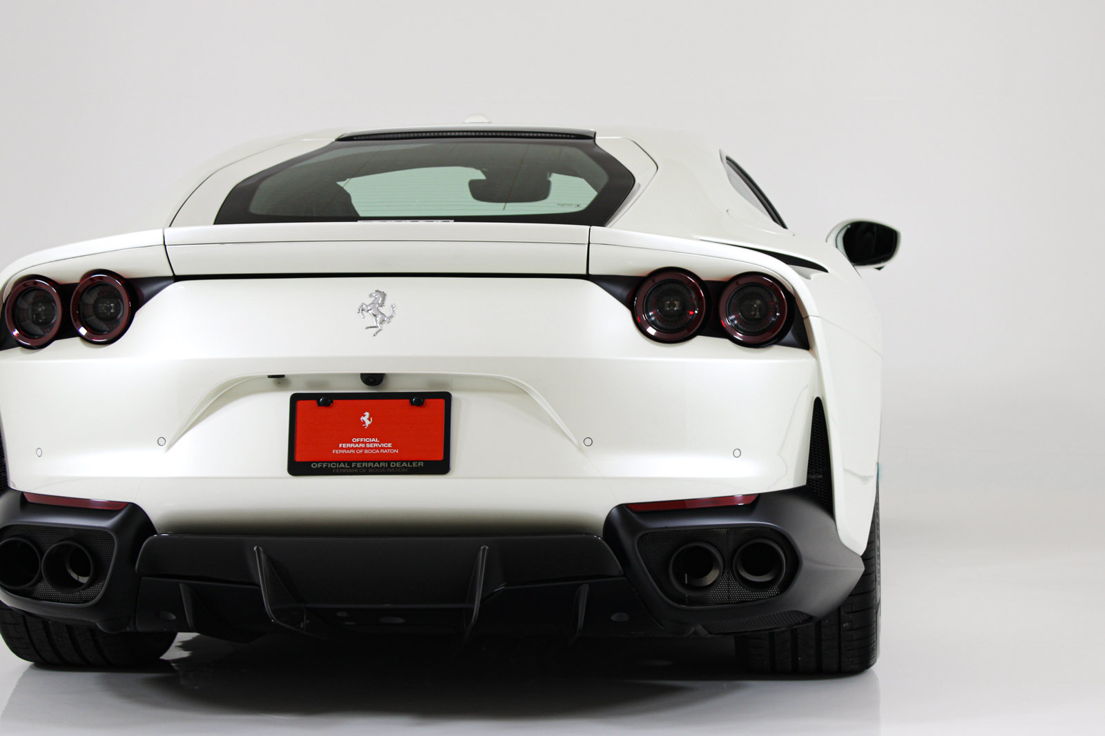 Used 2020 Ferrari 812 Superfast RWD image 24