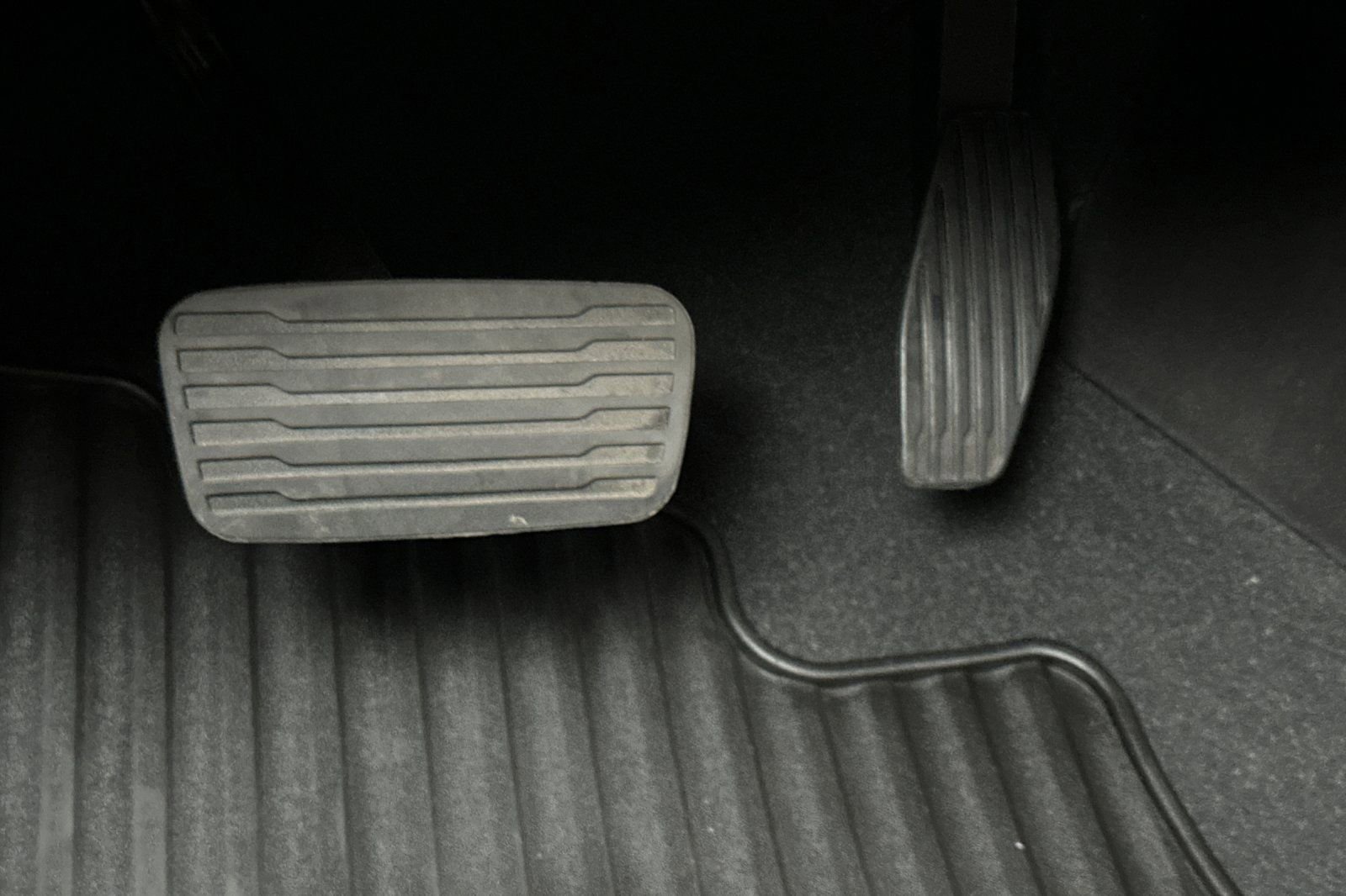 Used 2025 Chevrolet Silverado 1500 Custom image 42