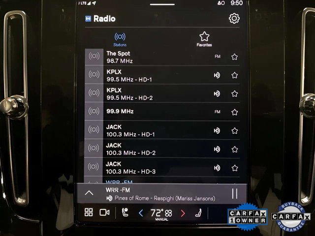Used 2025 Volvo XC40 B5 Plus image 48