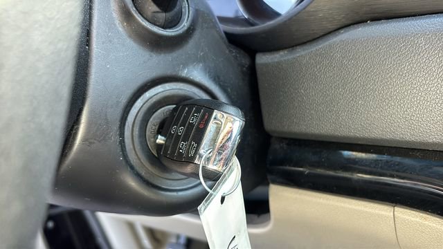 Used 2021 Kia Sedona LX FWD image 14
