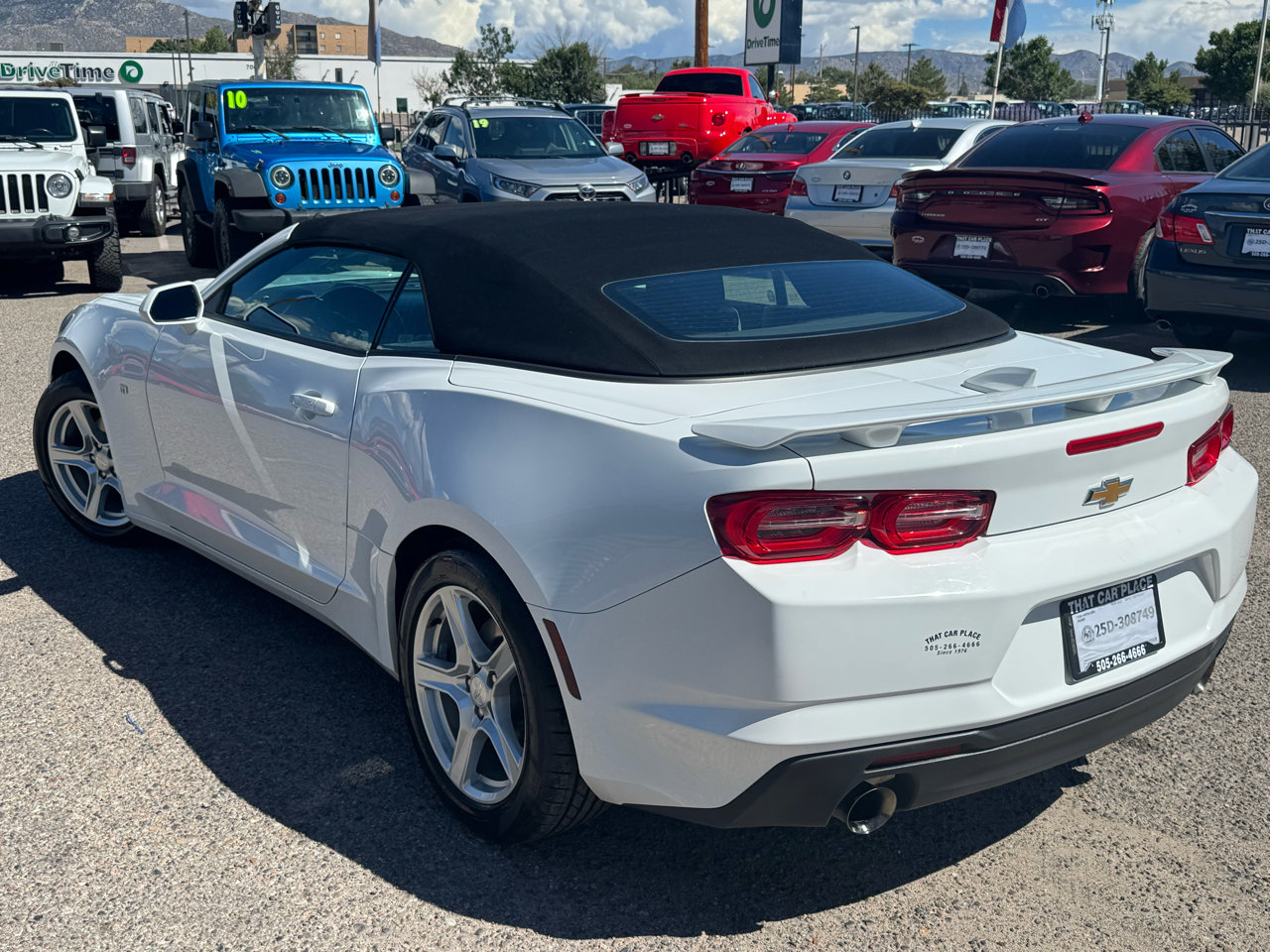 Used 2023 Chevrolet Camaro LT image 6