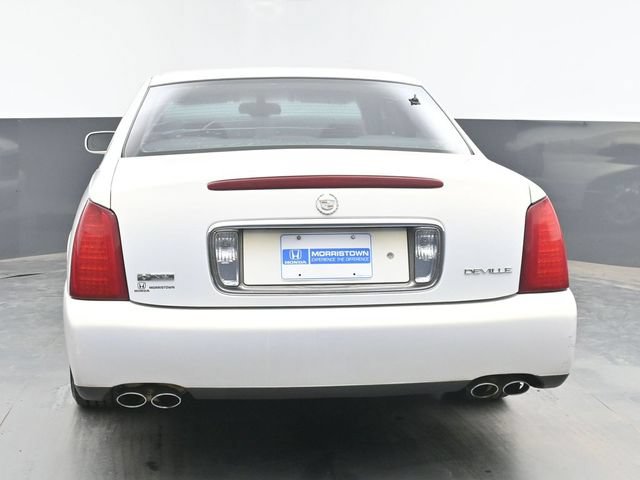 Used 2004 Cadillac De Ville w/ Equipment Group FWD image 9