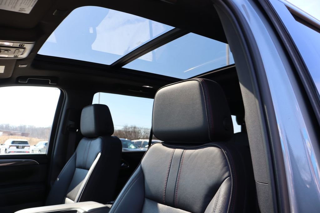 Used 2023 Chevrolet Tahoe RST image 29