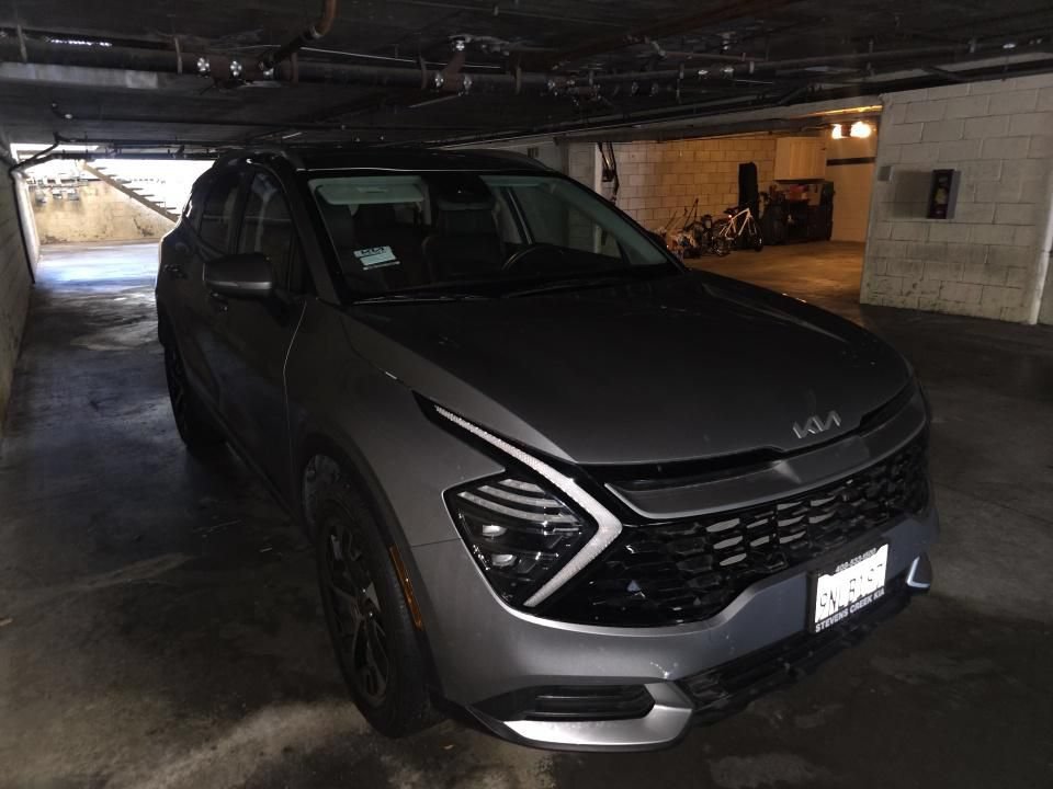 Certified 2024 Kia Sportage EX AWD/4WD image 6