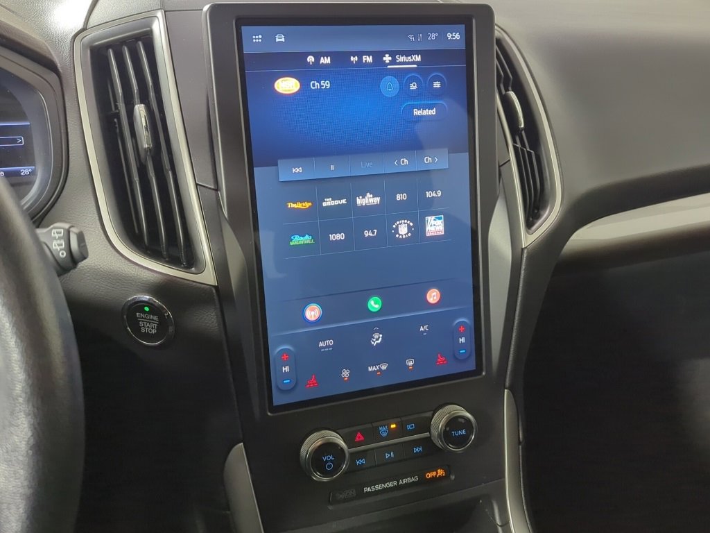 Used 2024 Ford Edge SEL image 18