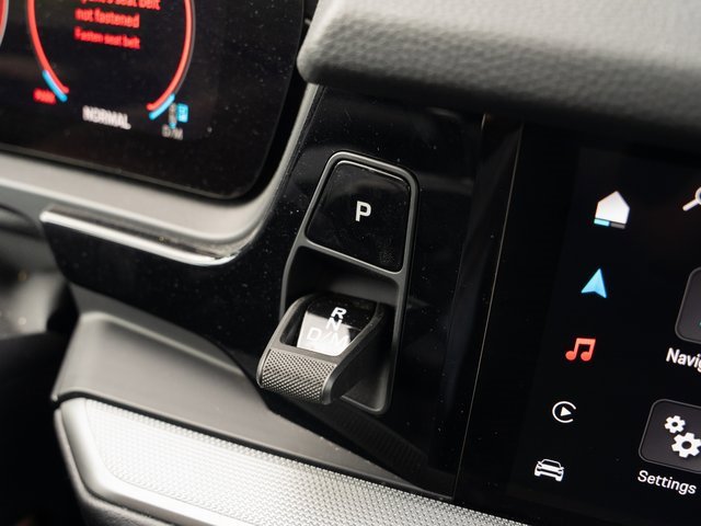 Certified 2024 Porsche Cayenne image 28