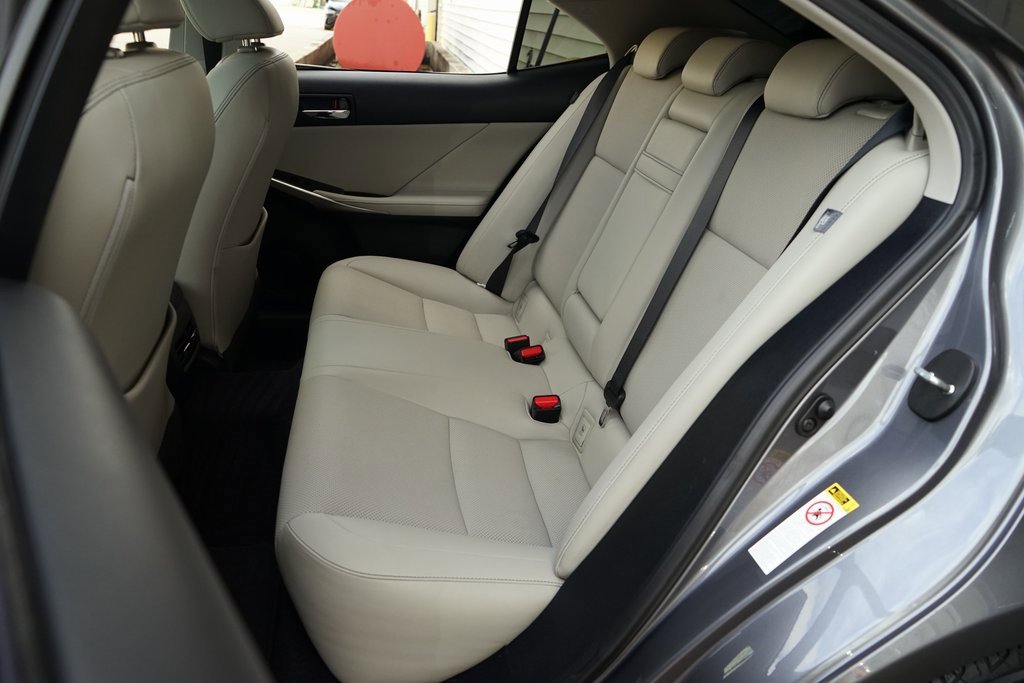 Used 2014 Lexus IS 350 image 20