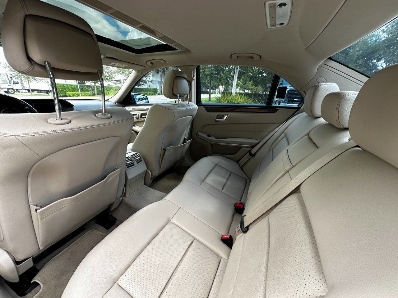Used 2014 Mercedes-Benz E 350 Sedan image 14