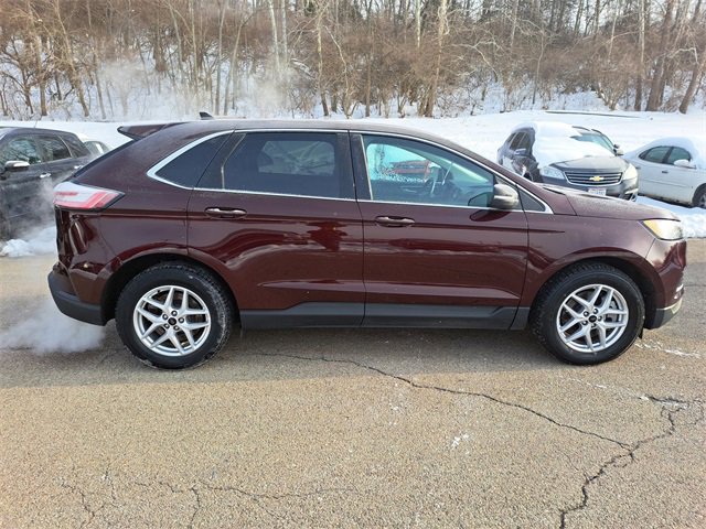Used 2024 Ford Edge SEL image 5
