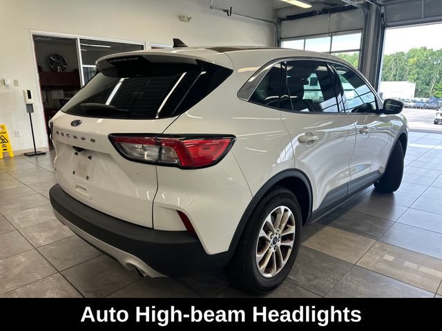 Used 2021 Ford Escape SE FWD image 8