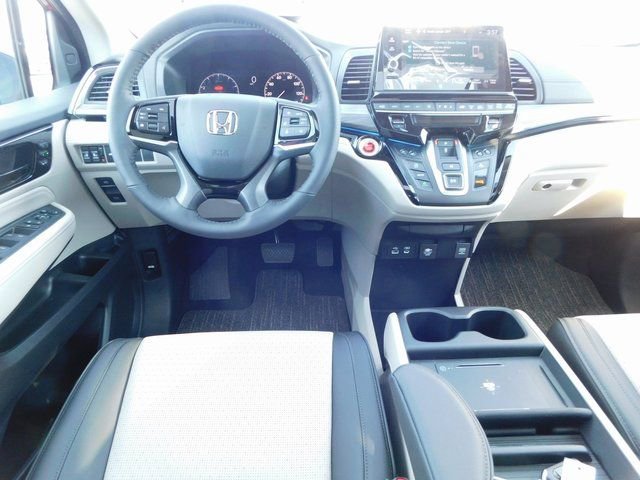 New 2026 Honda Odyssey Elite image 17