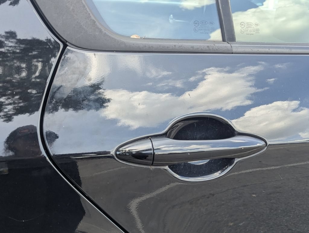Used 2018 Kia Forte LX FWD image 17