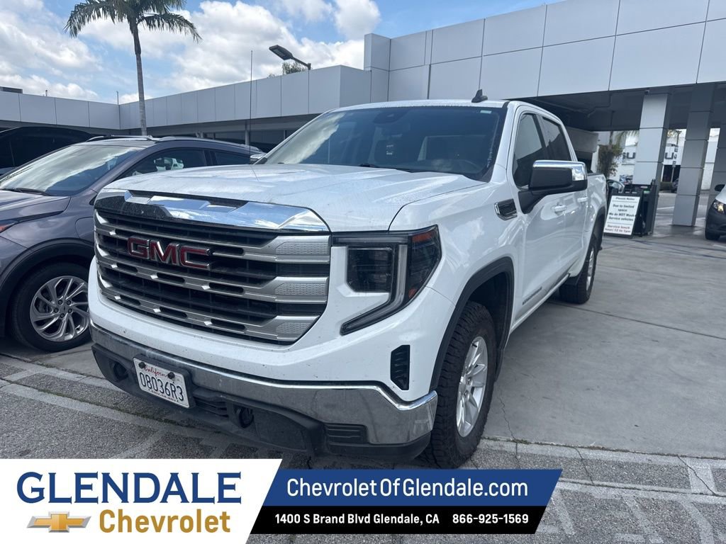 Used 2024 GMC Sierra 1500 SLE image 1