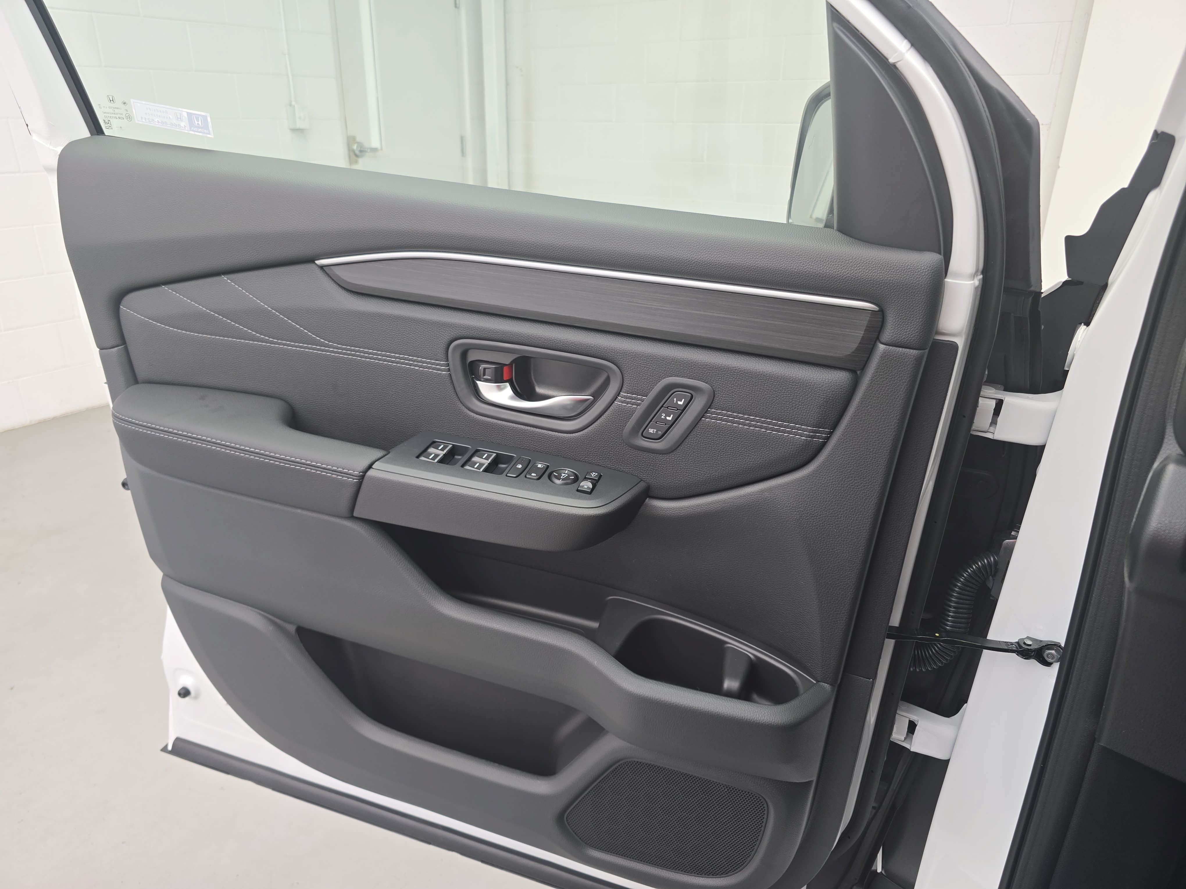 New 2026 Honda Pilot Touring image 27