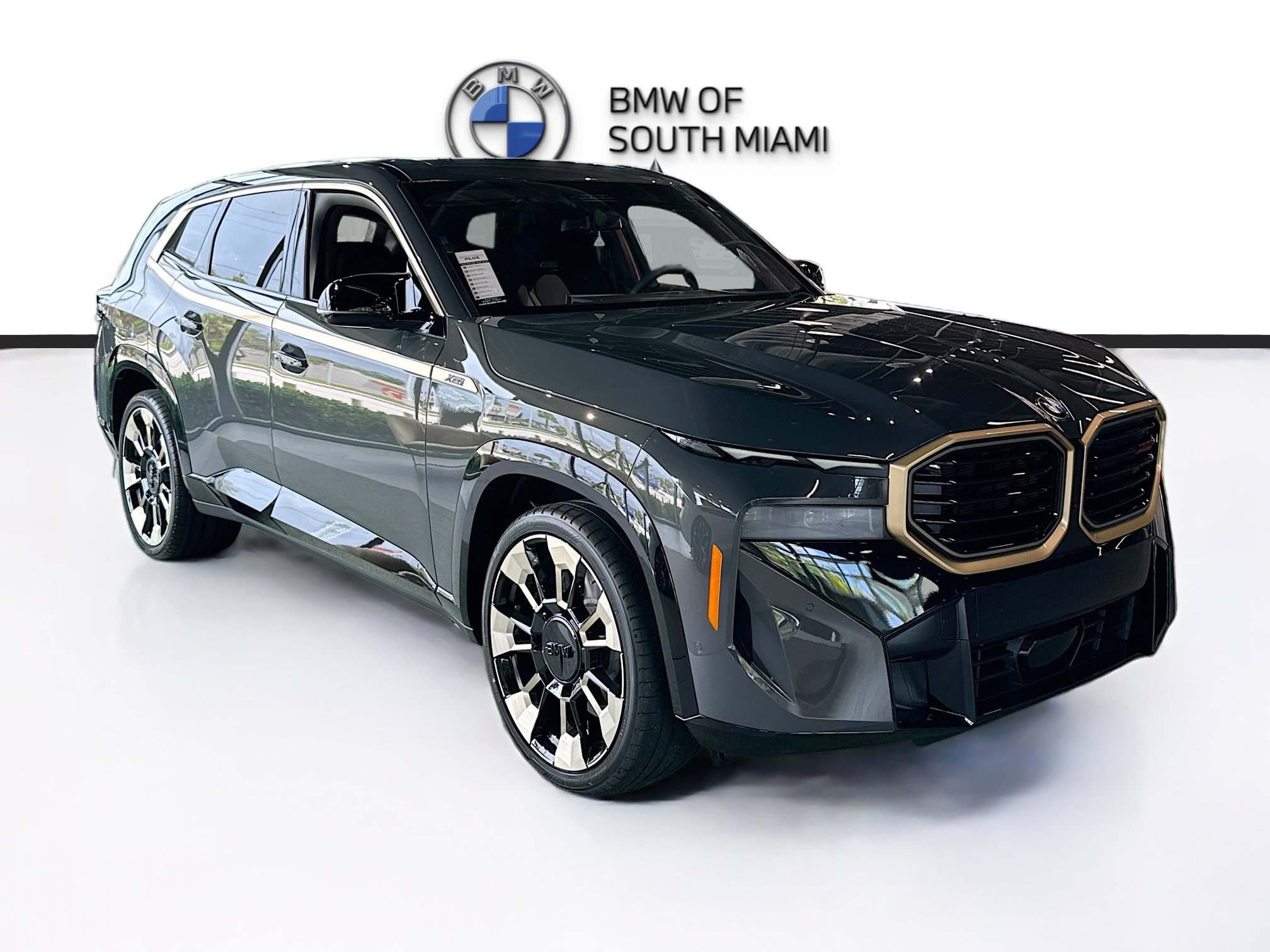 New 2026 BMW XM Label Red image 1