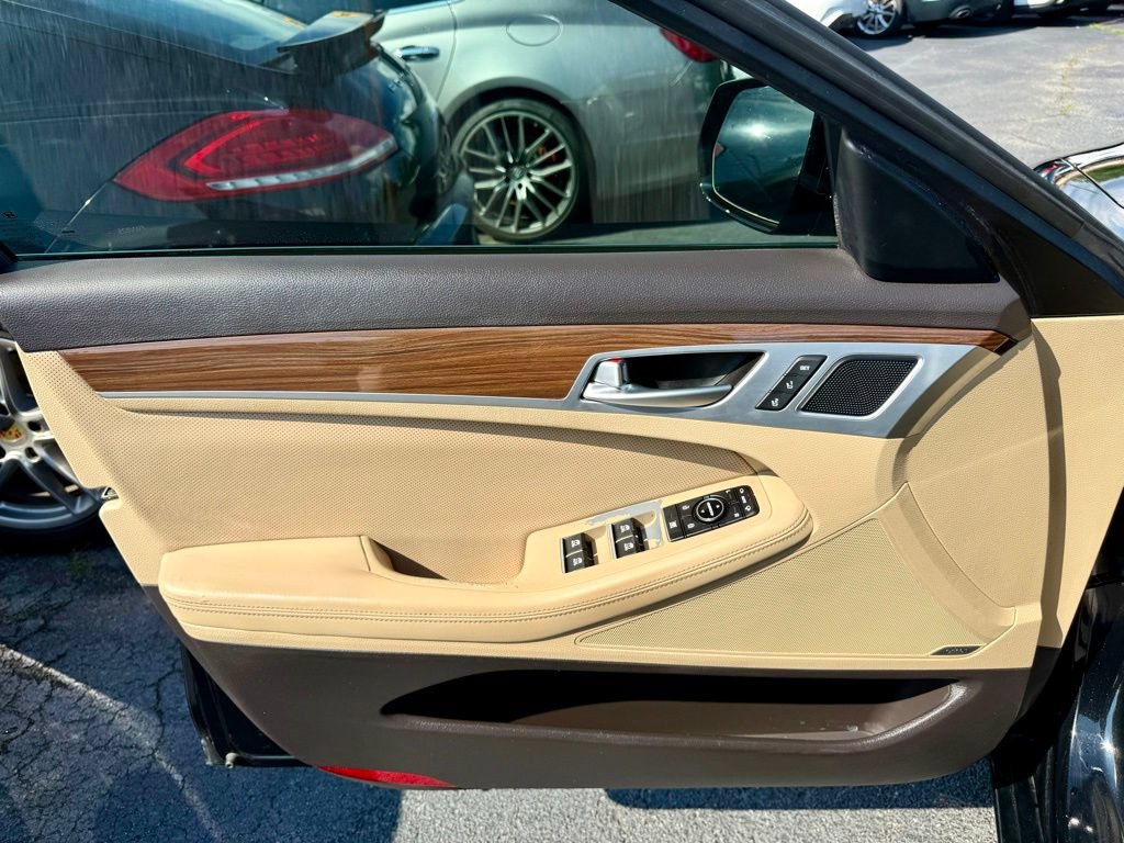 Used 2016 Hyundai Genesis 3.8 w/ Option Group 02 RWD image 12