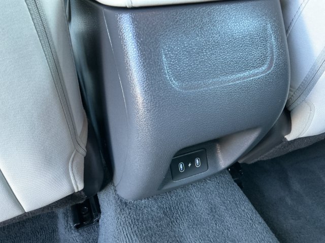 Used 2025 Hyundai Sonata SEL FWD image 28