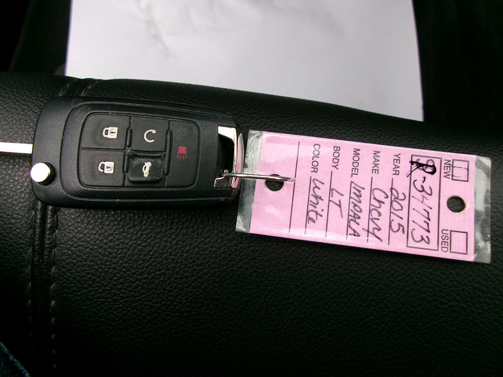 Used 2015 Chevrolet Impala LT w/ Convenience Package image 18