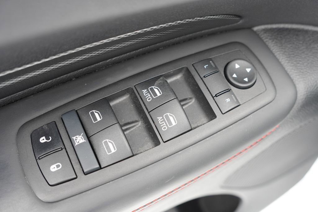 Certified 2024 Dodge Durango GT image 27