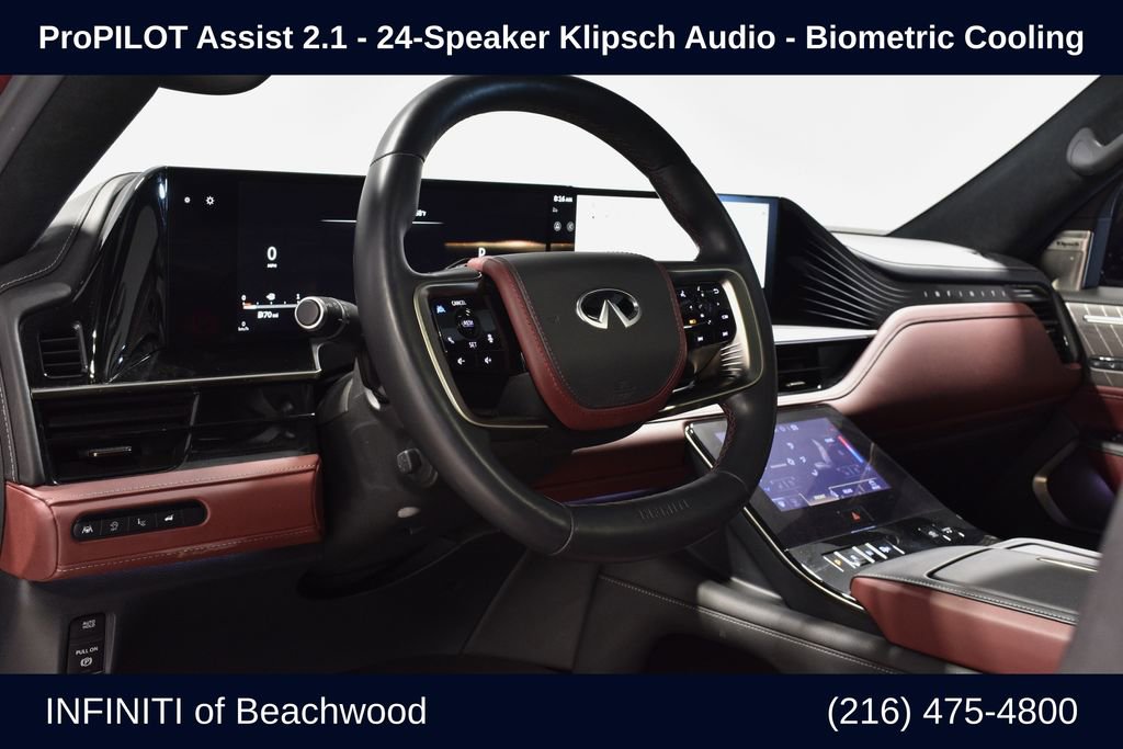 Used 2025 INFINITI QX80 Autograph w/ Premium Cargo Package image 3